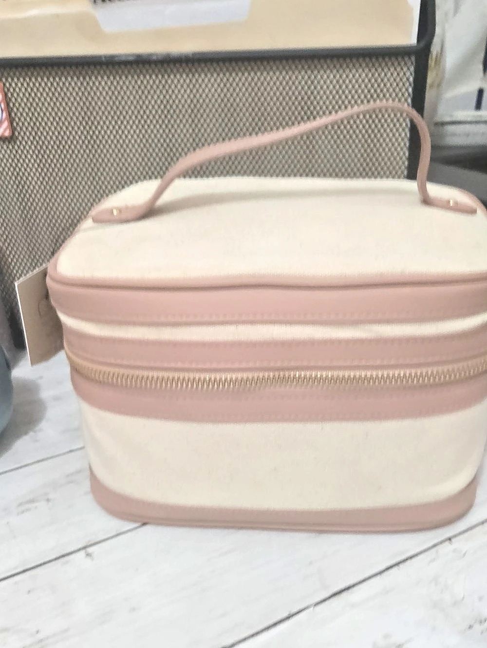 Lauren Conrad Cosmetic 2 Piece Case in Pink & Cream NWT